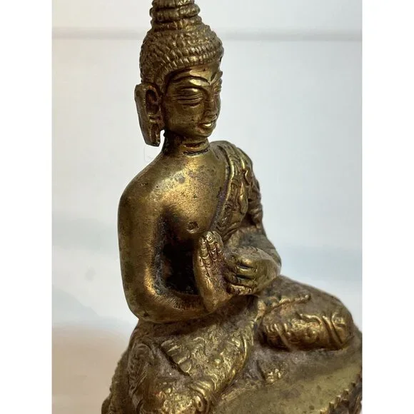 Antique Tibetan Seated Buddha on Lotus Shakyamuni Figure Deity Meditation Buddhi